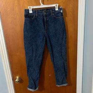 Abercrombie & Fitch Annie Hi Rise Girlfriend Jeans